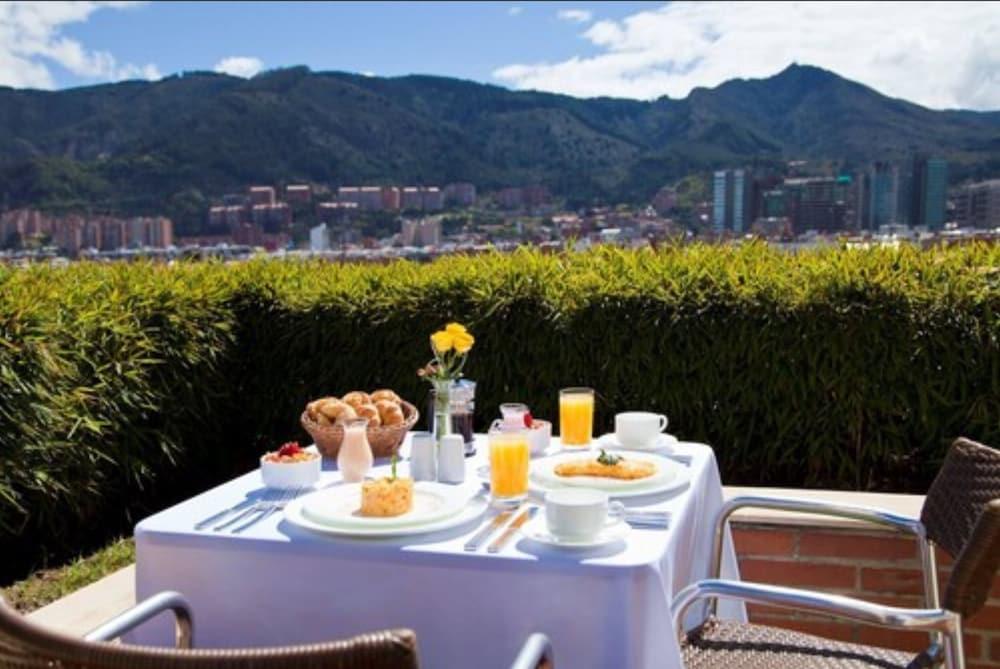 Santafe Boutique Hotel Богота Экстерьер фото
